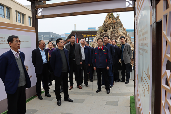 集团公司廉洁文化建设推进会在威廉希尔召开