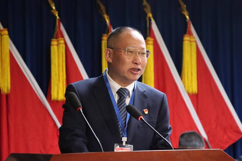 威廉希尔召开年终“五会”